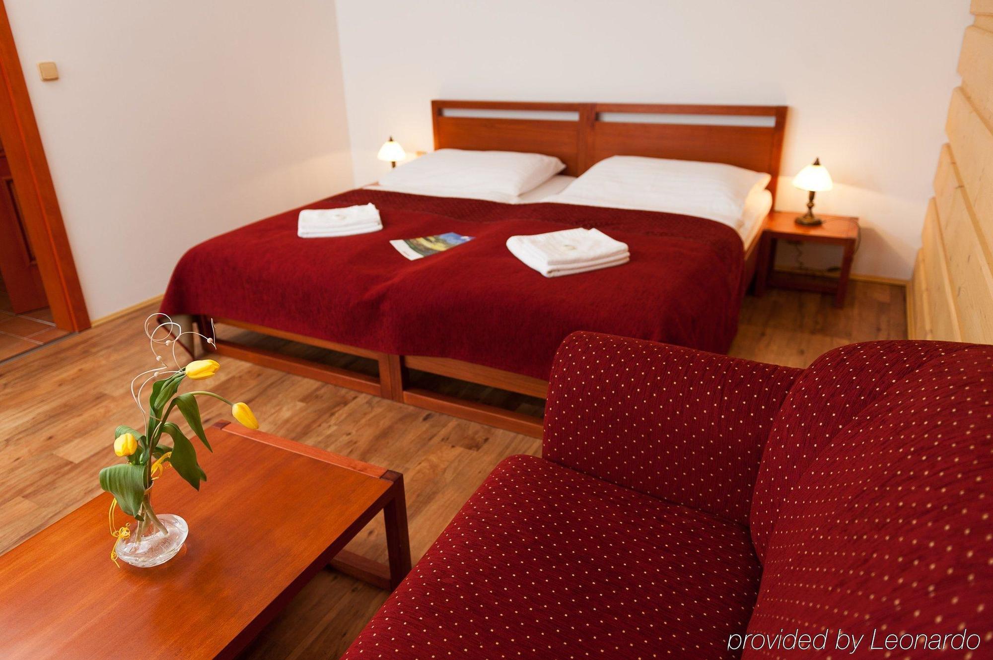 Green Inn Hotel Ostravice Bilik gambar