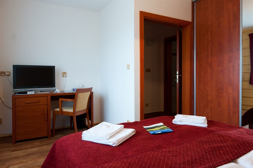 Green Inn Hotel Ostravice Luaran gambar