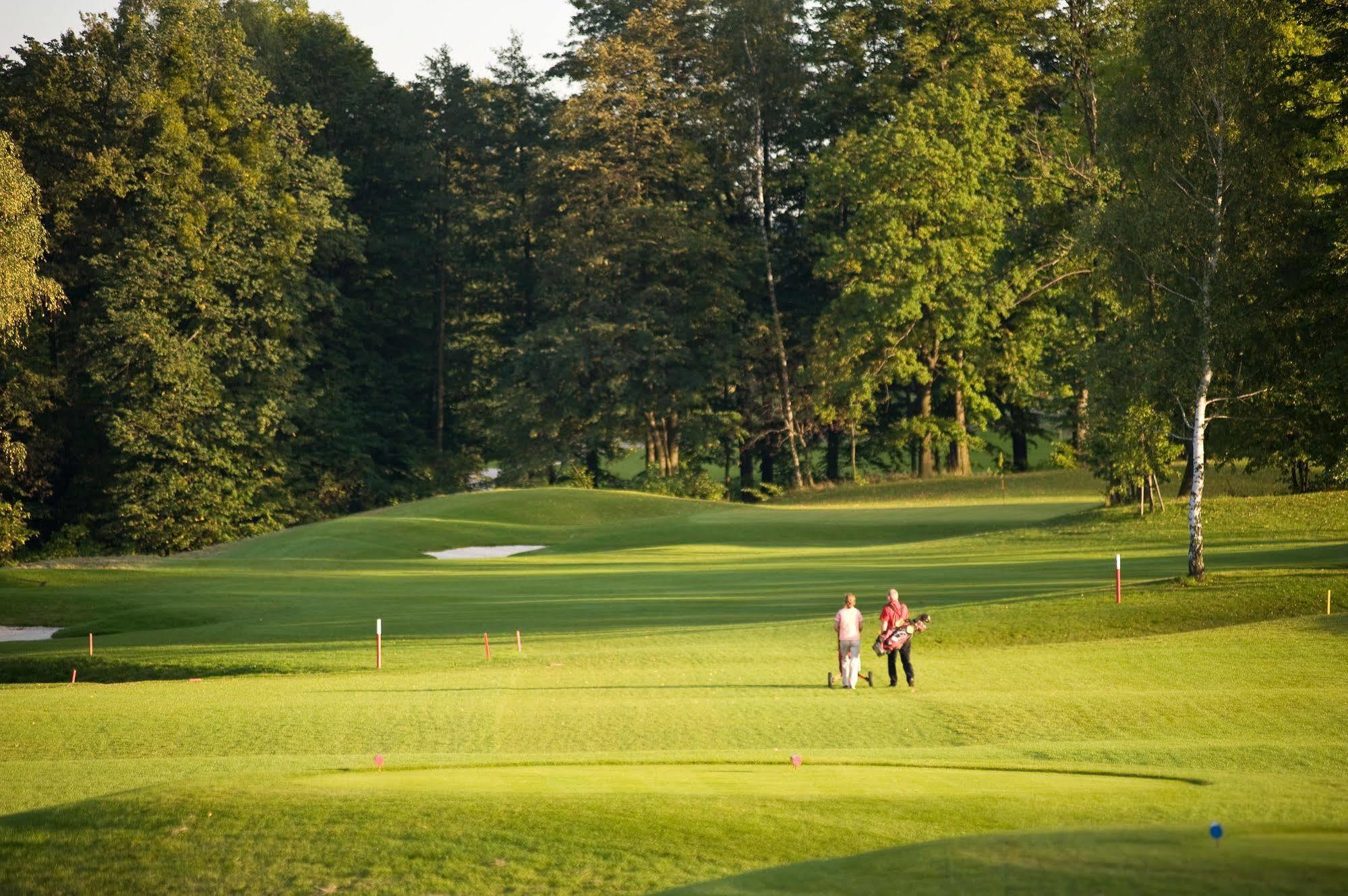 Green Inn Hotel Ostravice Luaran gambar